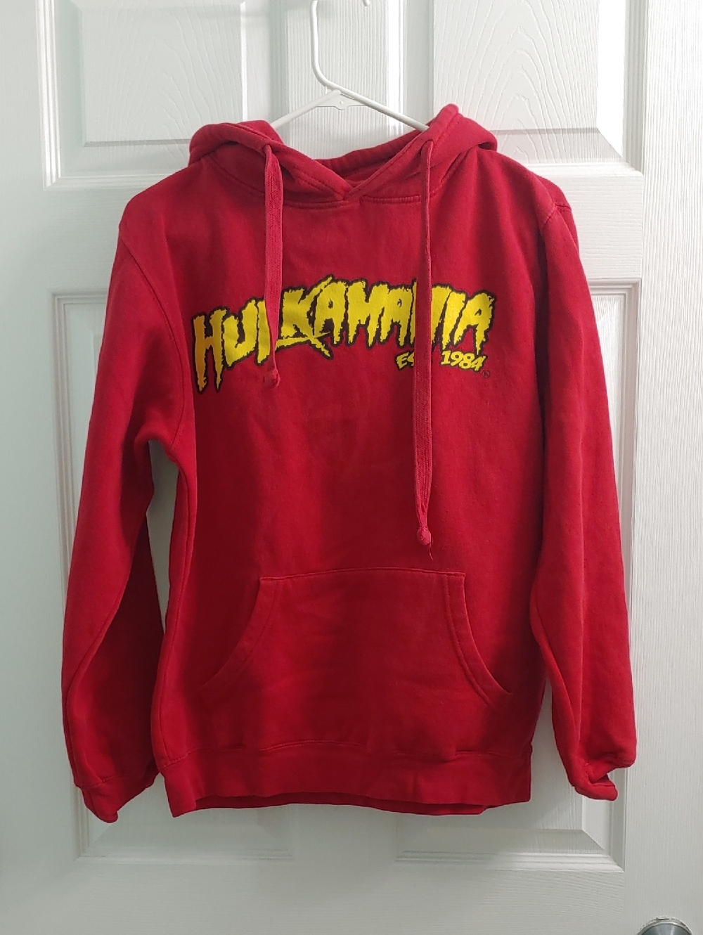 Hulkamania Hoodie WWE Red Hulk Hogan Sweatshirt Adult Size S
